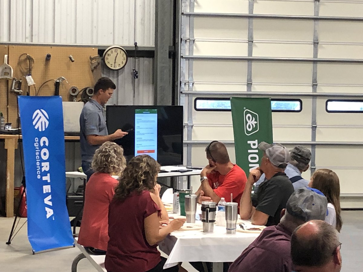 WarrenCoulter's tweet photo. John Chramosta and @KyleDGiff @PioneerSeeds field day. With @timocroppy agronomy update. Great turnout for the event. Thanks growers for supporting John and Julie for 26 years. Welcome Kyle Giffin to the team. https://t.co/ZJIMgaAXlF