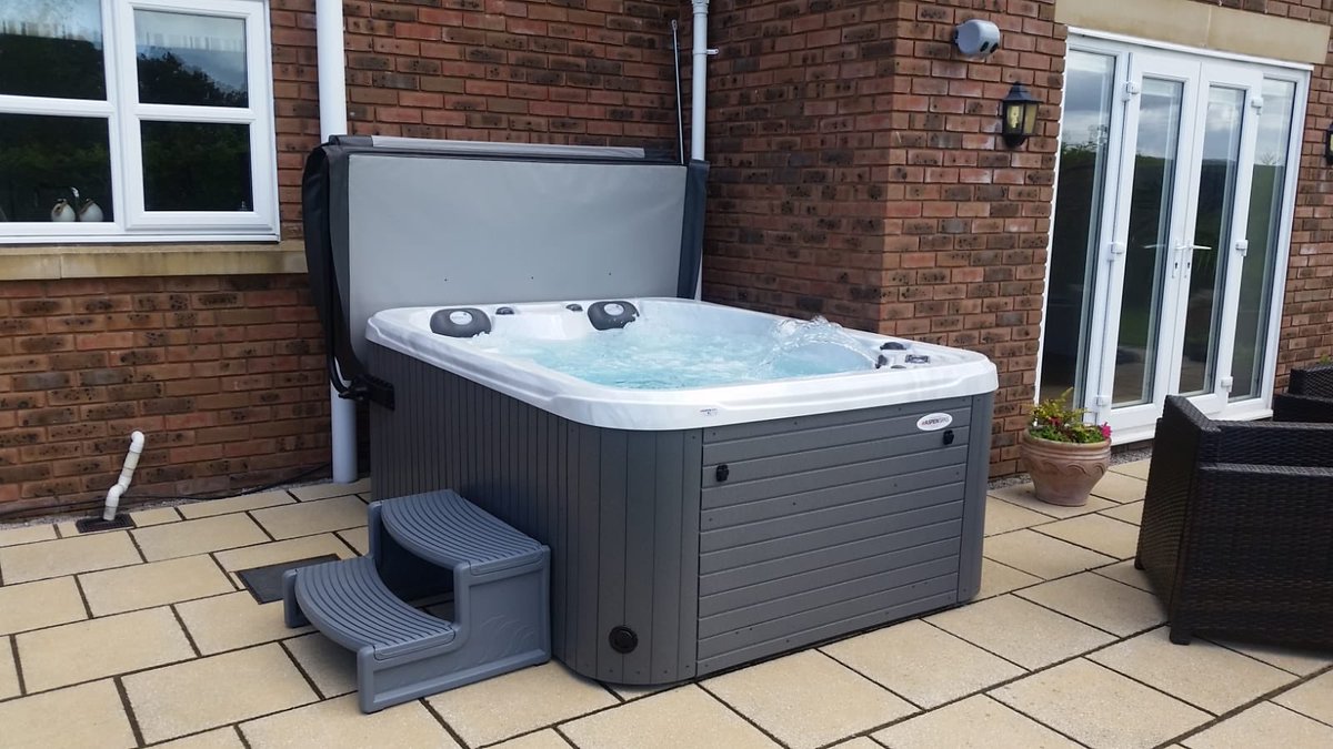 Industry Leading Holiday Let Warranty 

That’s right our <a href="/AspenSpas/">Aspen Spas</a> come with an industry leading 3 year warranty package with option to upgrade to 5 years. 

Most mainstream manufacturers only offer 12 months! Don’t be left out of pocket with your holiday let Buy wise buy once