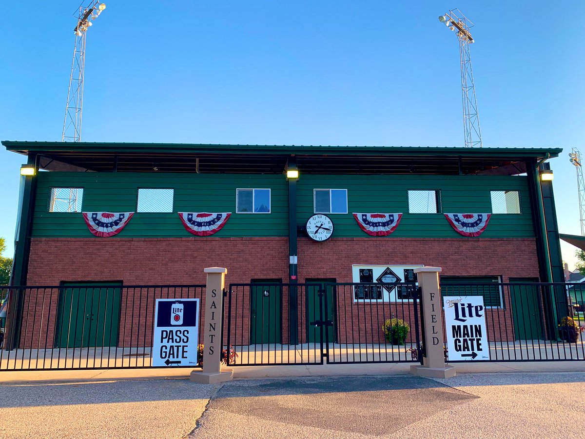 Rise and shine, <a href="/MinnBaseball/">Minnesota Baseball Association</a>! It’s the final weekend of @mbastate19. Good luck everyone, and as for <a href="/Head_Hen/">Miesville Mudhens</a>, <a href="/DundasDukes/">Dundas Dukes</a>, @Blaine_Fusion, and <a href="/chanredbirds/">Chanhassen Red Birds</a>, we’ll see you tonight in #Dazzel!
