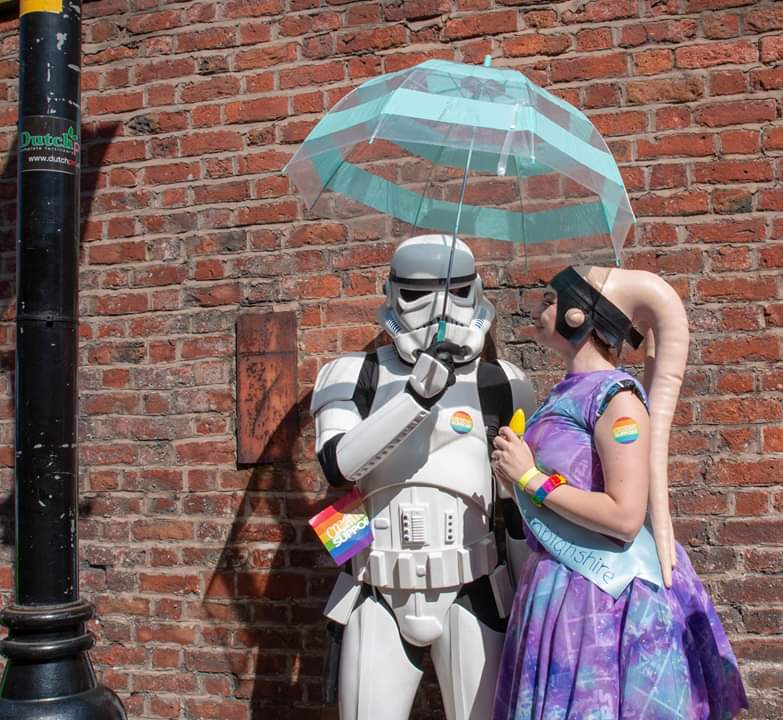 MichaelJWMax's tweet image. #manchesterpride2019 Had to share this pic. My #stromtrooper with Twi'lek. You can have great fun #fundraising and supporting good causes.