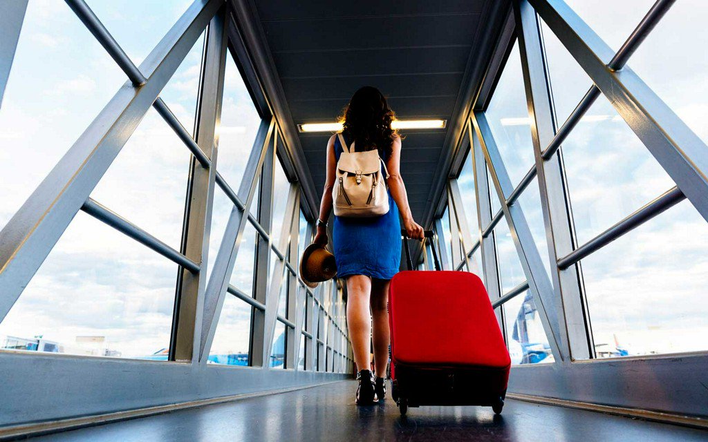 25 Things You Absolutely Must Do Before You Board a Plane, According to a Frequent Flier bit.ly/2ZzXM1i