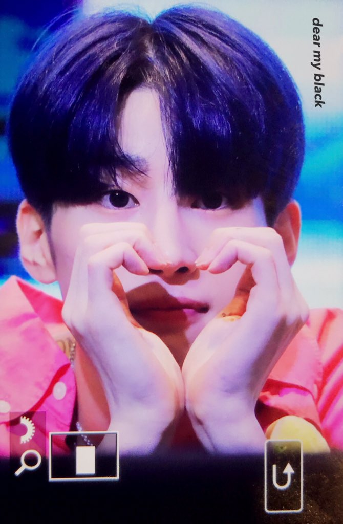 archivehsw's tweet photo. Seungwoo Priview fansign oh my god oh YOUR SO CUTE WHY WHY?
© dear my black | 300819 
#SEUNGWOO #X1 https://t.co/nMxC7VjTXh