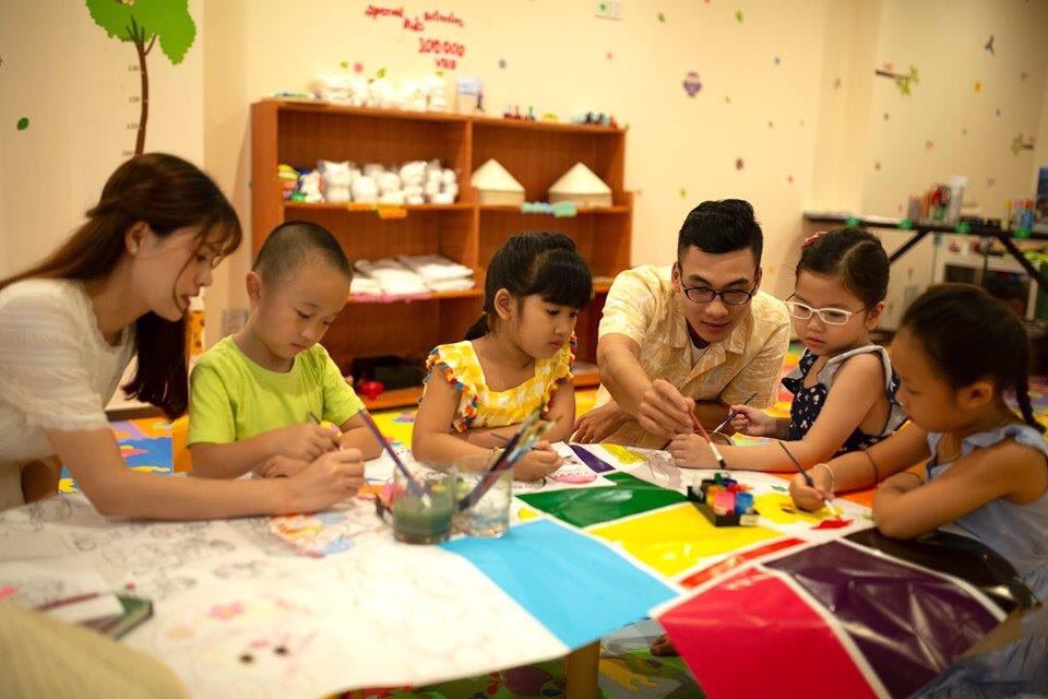 centaradanang's tweet photo. 👨‍👩‍👧‍👦What leave us breathless might not be the scence, but to see our children's smiles! 
✨Give your angels the chance to make new friends and explore the wonders of nature with the limitless activities at our Kids' Club!
📞Please ask our Concierge team for more info!
#Beach #love https://t.co/xkYsVnRWUQ