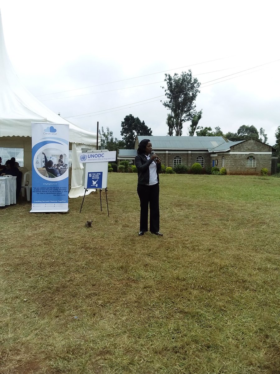 CleanStartKenya's tweet photo. Madam Clara Kirui welcoming us to Dagoretti Rehabilitation School on behalf of the @DCS_Kenya
Cc @UNODC_EA_CPCJ
#CleanStartAdvocacy #EmpoweringWomenAndGirls #TheSpearProgram https://t.co/2Q3Dgs1giG
