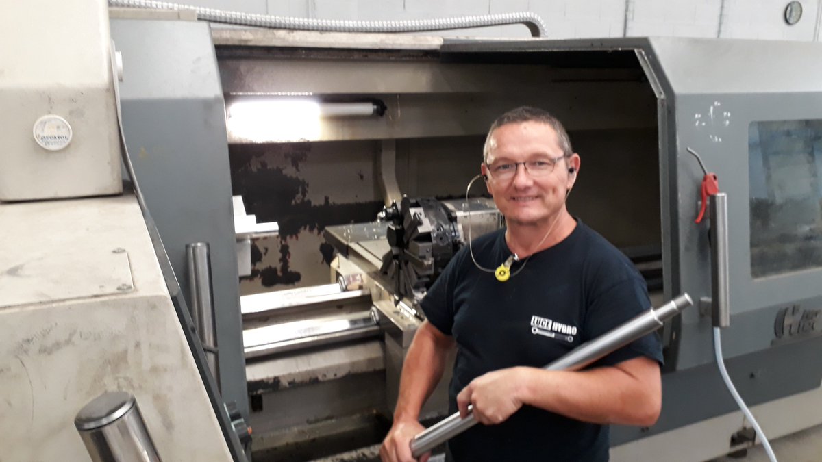 🙌 Tous les équipements sont installés à Luce Hydro 🙌

Le #déménagement de Janzé à Vern-sur-Seiche s'est très  bien passé.

La production reprendra comme prévu le 2 septembre :)

Merci à toutes les équipes !

#vérins #hydraulique #industrie