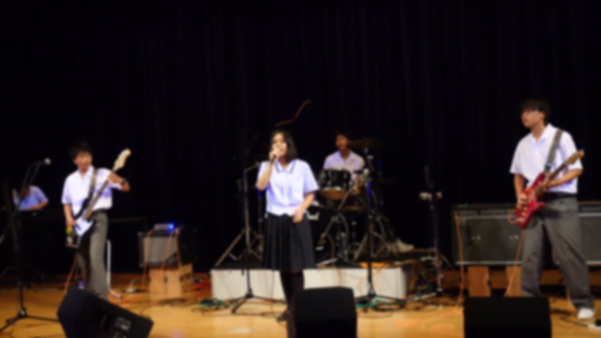 mk_om123's tweet photo. 明日の8月31日舞鶴市で行われる
近畿北陸高等学校軽音楽コンテストに
#ミキコウコウオンガクブ から
1バンド出演させていただきます！！✨
開場 13:00 開会式 13:30〜 終了 17:00
となっており���す☺️

📍舞鶴市総合文化会館 大ホール にて🎗
是非足を運んでみてくださいね！！ https://t.co/372mjbYmOn
