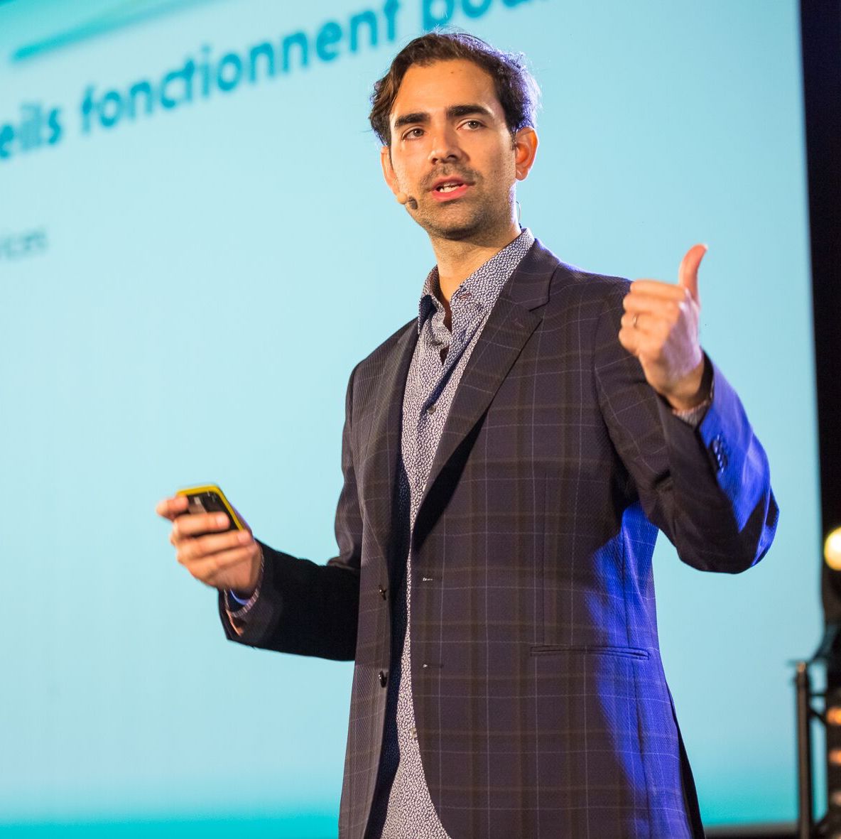 AlexandreRoth's tweet image. Quelle est la priorité numéro 1 dans ta vie ? 
Quel est ton "pourquoi" ?
Sans connaître ta destination, tu ne peux pas emprunter le bon chemin.