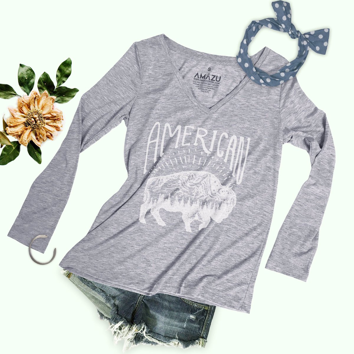 AmazuApparel's tweet photo. Falls around the corner.  Don’t forget about the native wildlife. #savethebuffalo #bison #nativeamerican #wildlife #wildlifeconservation #vintagefashion #bohostyle #amazu #selfishlyunselfish #thanksgiving #fallfashion https://t.co/QHnMB3dwxa