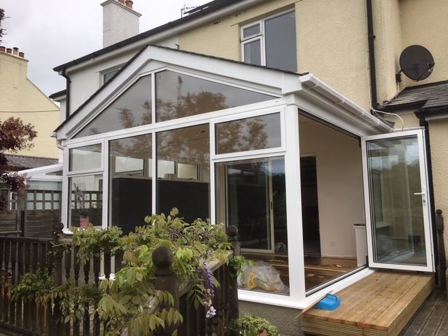 CPATrade's tweet image. Another contender for the #CPAInstallationOfTheMonth from Renaissance Conservatories (@consSW). An aluminium conservatory with a @SupaLiteRoofs tiled roof. A lovely addition to this customer's home - and just look at that view!