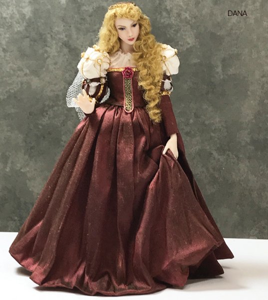 DH_Miniatures's tweet image. Dress Juliet with DANA in our July/August issue. 

#miniatures #dollhouseminiatures #dollhouse #dress #dolls #juliet #romeoandjuliet #shakespeare

dhminiatures.com