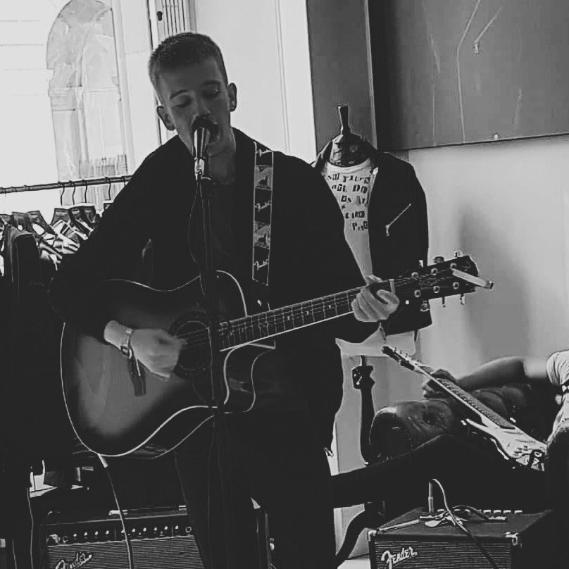 Announcement day tomorrow 10am. Keep eyes pealed.... 

Tickets for our gig with This Feeling at Jimmy's on September 21st are available via thisfeeling.co.uk/zones