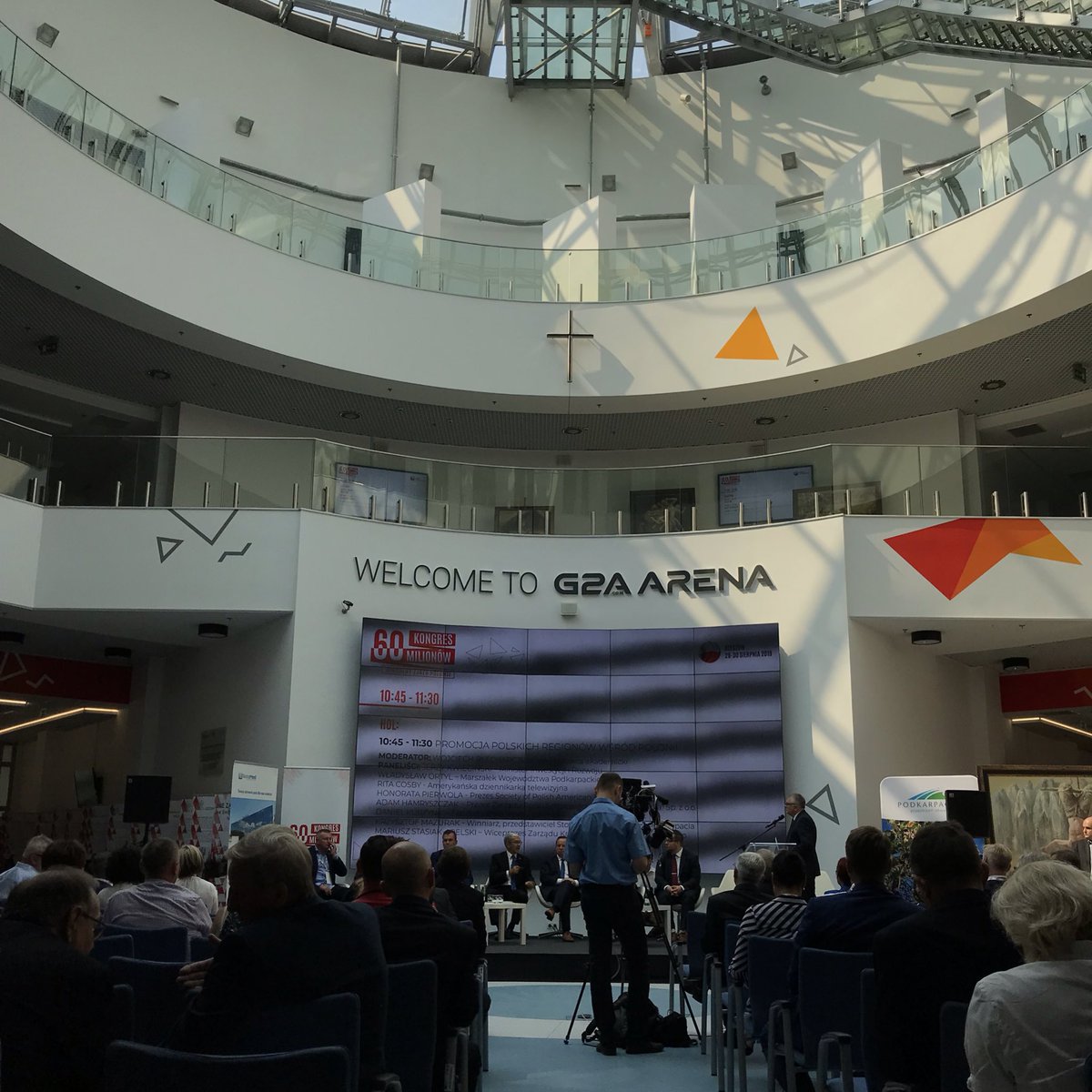 We’re in <a href="/miasto_rzeszow/">Rzeszów</a> at <a href="/60mlnGPS/">60 Million Congress - Global Polonia Summit</a> sharing experience with Polish organizations from all around the world. Great speech by <a href="/RitaCosby/">Rita Cosby</a>, sunny outside, great time to be a PolSoc 👌🏻 <a href="/WspolnotaPolska/">Stowarzyszenie "Wspólnota Polska"</a> <a href="/PolishCityClub/">Polish City Club</a>