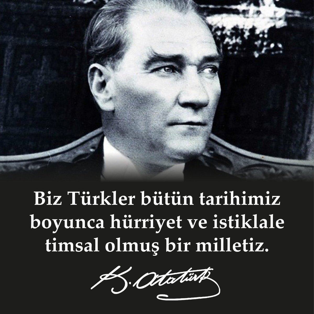 Büyük taarruzun 97. yılında bizlere bağımsızlığımızı armağan eden ve bu uğurda tarih yazan BAŞKOMUTAN MUSTAFA KEMAL ATATÜRK ve tüm kahramanlarımızı saygı, sevgi ve minnetle anıyoruz. Ruhunuz şad olsun. 
30 AĞUSTOS ZAFER BAYRAMIMIZ KUTLU OLSUN 🇹🇷 #30ağustos #NeMutluTürkümDiyene