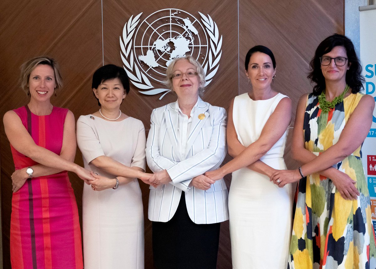 For the first time in history, #disarmament affairs at the United Nations are led by all #women! 

This week, heads of <a href="/UNIDIR/">United Nations Institute for Disarmament Research</a>, <a href="/UN_Disarmament/">UN Office for Disarmament Affairs</a>, <a href="/UNGeneva/">United Nations Geneva</a>, <a href="/ODA_Geneva/">UNODA Geneva</a> and <a href="/CDSecretariat/">ConferenceOnDisarmament</a> all met together in Geneva.
