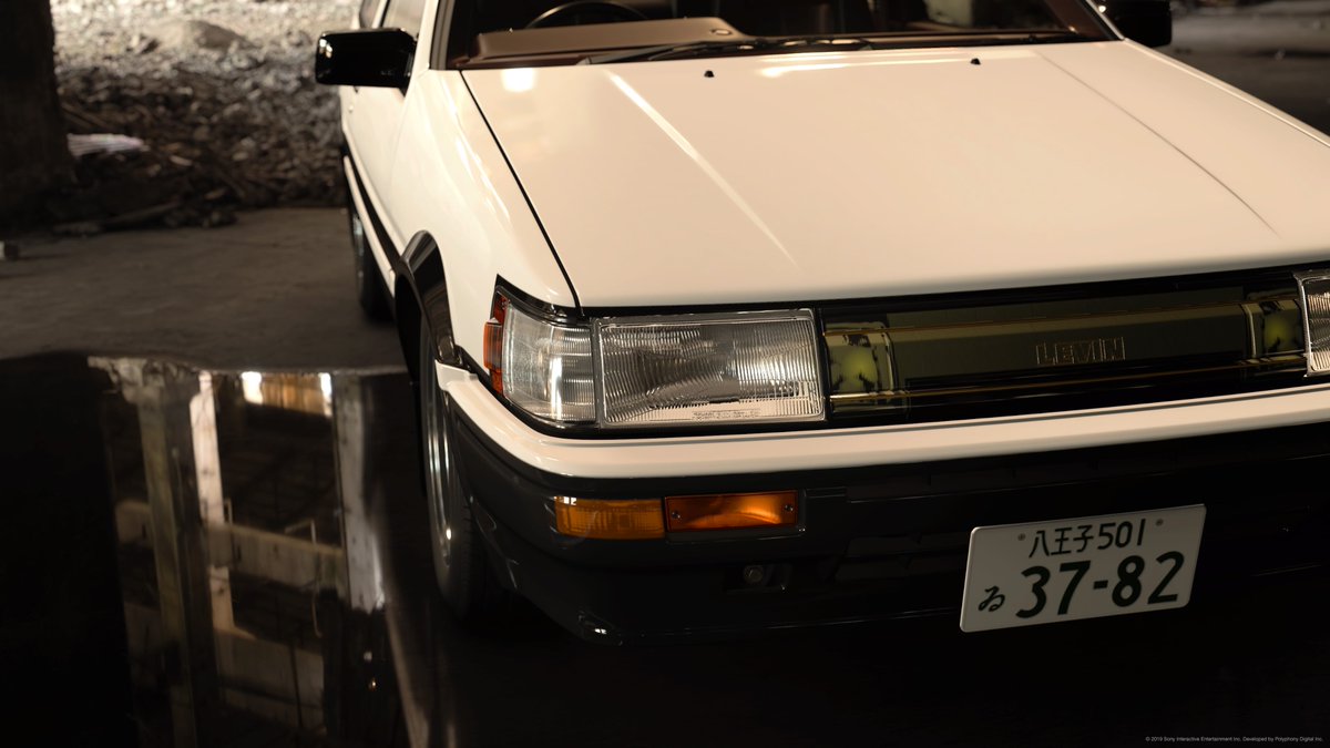 siras_neko's tweet photo. 自分を後期型と思い込んでいるAE86型レビン・トレノです。
部屋を明るくして離れて見れば後期型に見える・・・かも。
#PS4share #GTSport #GTSLivery #fakecar #AE86 https://t.co/ykN0NkJbBU