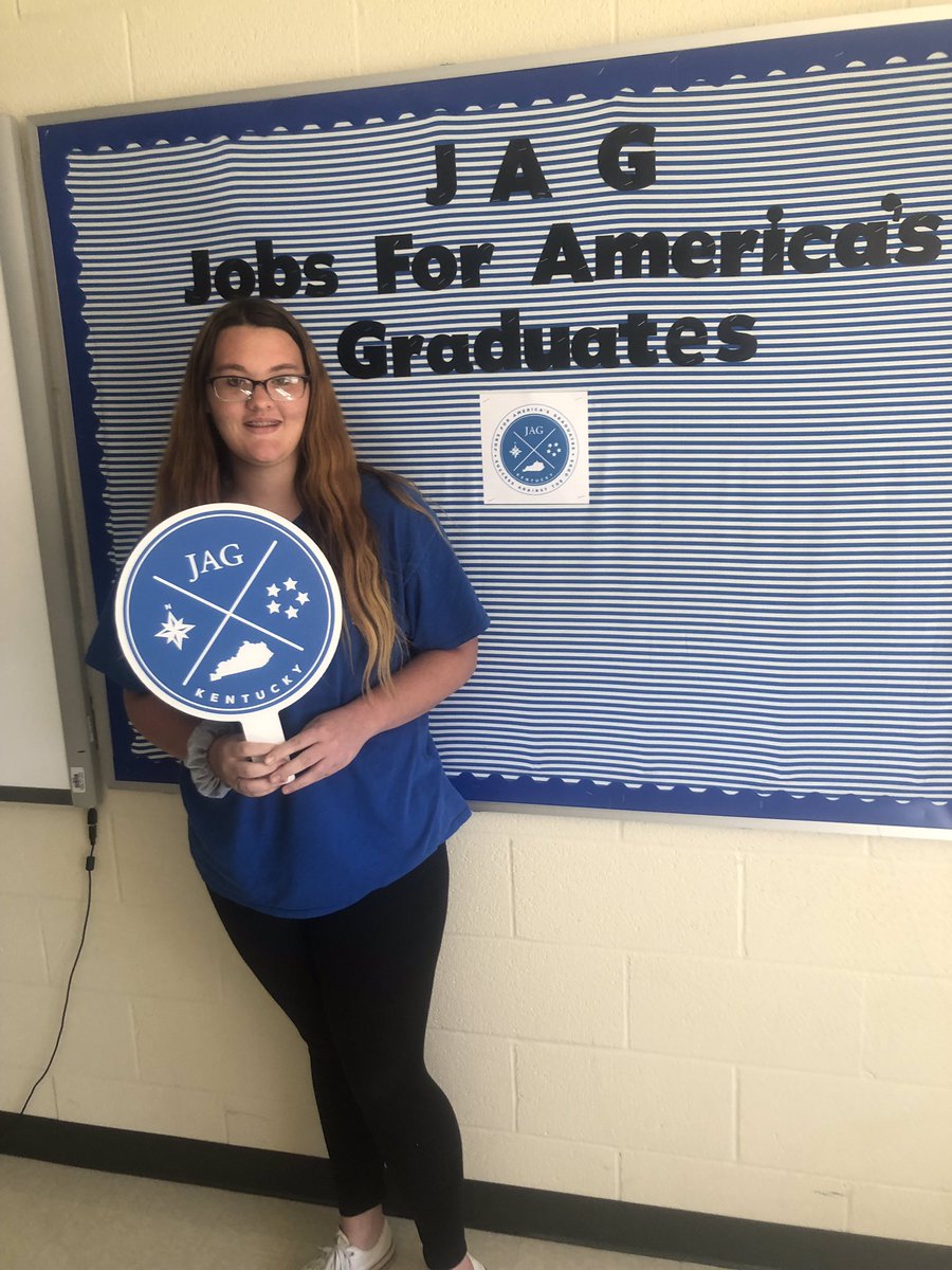 👏🏼👏🏼Congrats to Garrard County JAG Senior, Jessica Ritchie for getting a job at Mama Devechios Pizzeria in Stanford, KY.  She used interview skills and job application skills she learned in JAG to secure the job!  Well done Jessica! 🙌🏼🙌🏼
 #shegotthejob #jagskills #jagkyproud