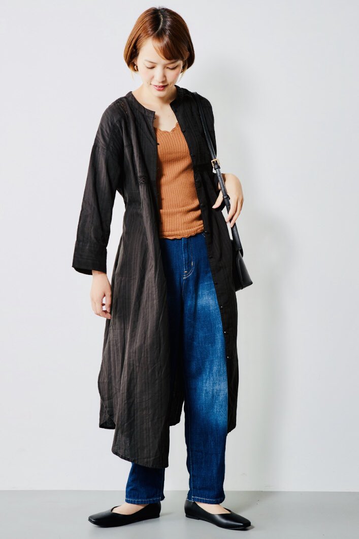 Cepo セポ Pick Up Cepo レースガウンワンピース 4 900 Tax 一枚羽織るだけで存在感のあるレースガウンワンピ シンプルながらも繊細なレース使いが華やかな一枚です トレンドのブラウンアイテムとも相性抜群です Online Store T