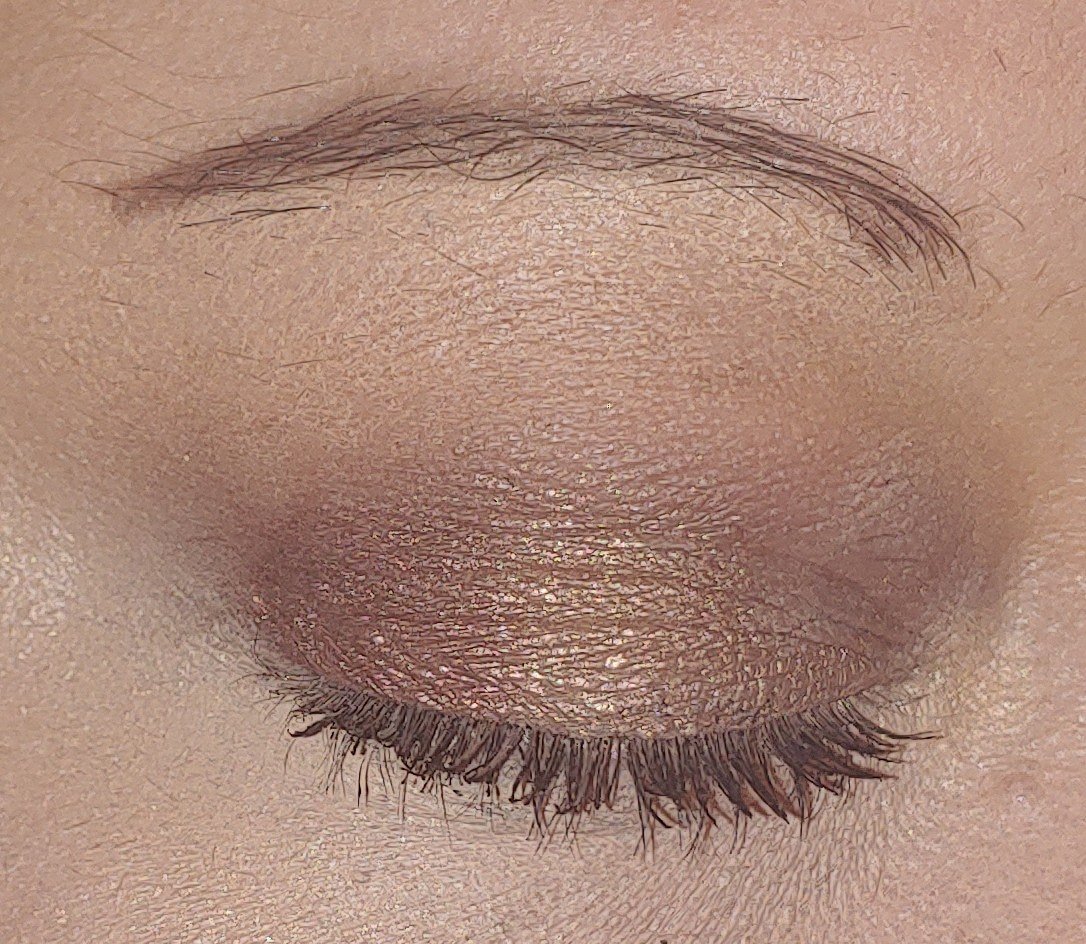 CRRobb's tweet photo. #eyelookoftheday 
@thebalm Greatest Hits Vol. 2 palette
@Joah_beauty Precision Brow pencil
@mylottielondon Arch Rival brow pen
@flowerbeauty Warrior mascara
#workdaymakeup #eyemakeuplover #eyemakeupgoals #makeupplaytime https://t.co/x1E8kmeLsx