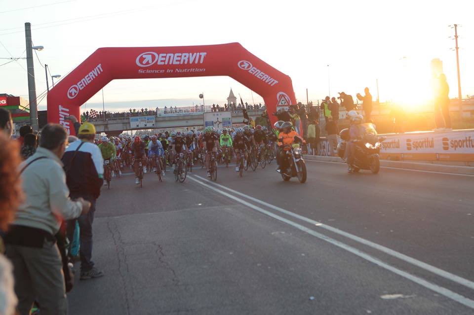 NoveColli's tweet photo. #flashbackfriday
๐La magia della Nove Colli 2014.
5 anni dopo le emozioni sono sempre le stesse!
๐The magic of the #NC2014.
5 year later the emotions are still the same!
#iLoveNoveColli #Cycling #Cesenatico https://t.co/EnvPeOZ6Bs