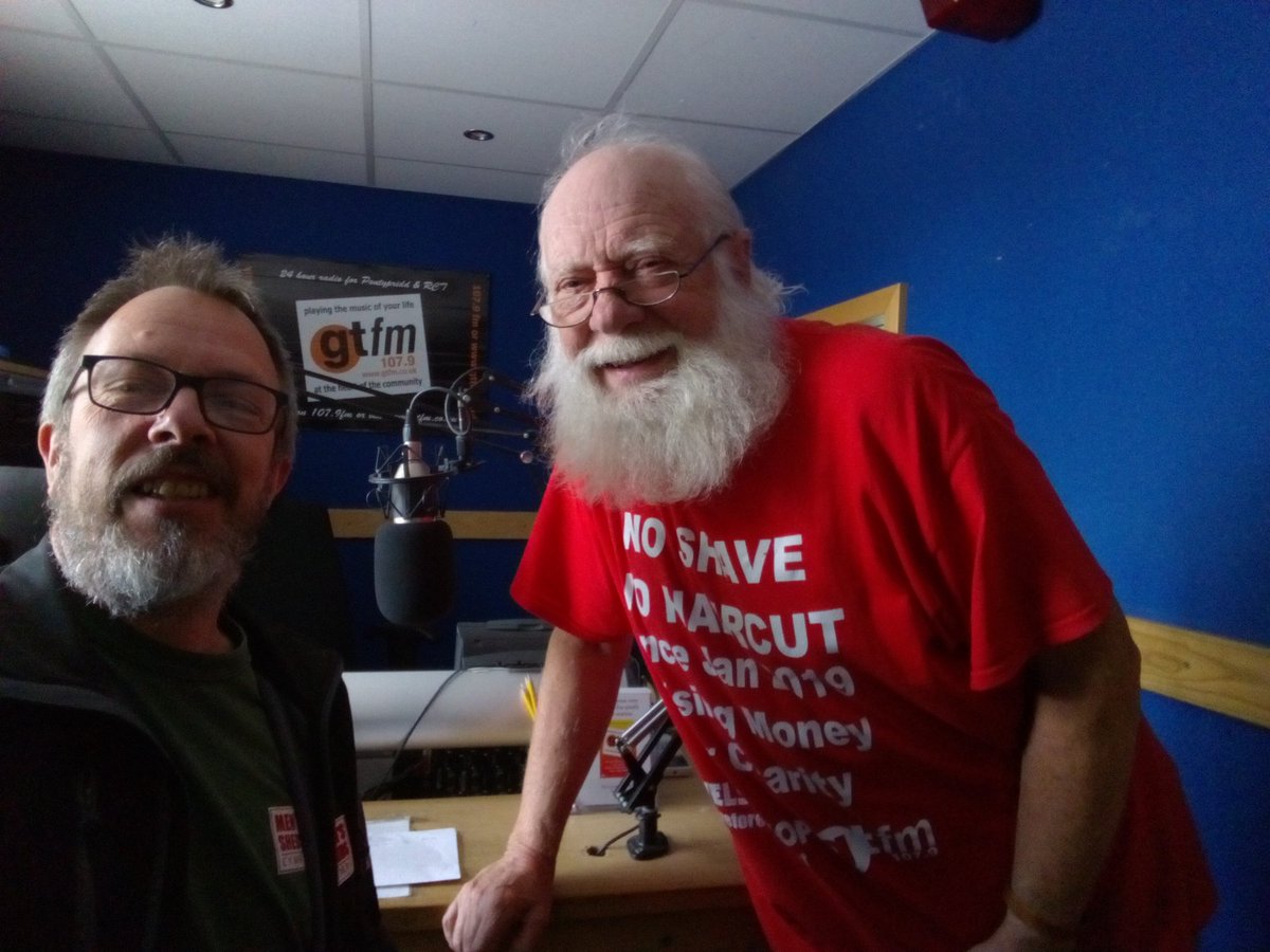 MensShedsCymru's tweet photo. Here I am @gtfm1079 talking about our open event at the @HopeRescue coffee shop, #Pontypridd. Come along for a cuppa and chat about a new #Gardening #mensshed group we're trying to start in Dewi Sant hospital grounds with @taffelycluster and #shednet https://t.co/rutUfnIscE