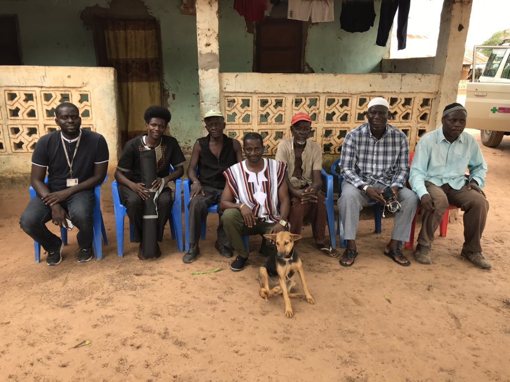 remac_gam's tweet photo. Day 5
Engaging the community in @remac_gam activities.
First village of the day, Karanai.
#community 
#mrcgambia 
#Gambia https://t.co/PDzNFsVMyF
