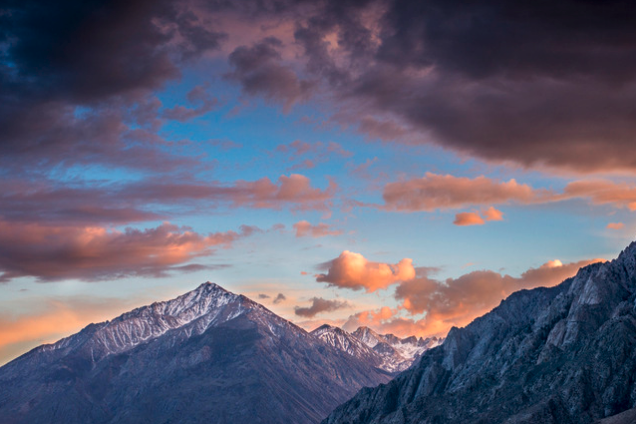 Shutterstock's tweet photo. New destination, same stunning visuals: #OffsetImages
📍 Mount Tom, Bishop, California https://t.co/HxClVwihsW