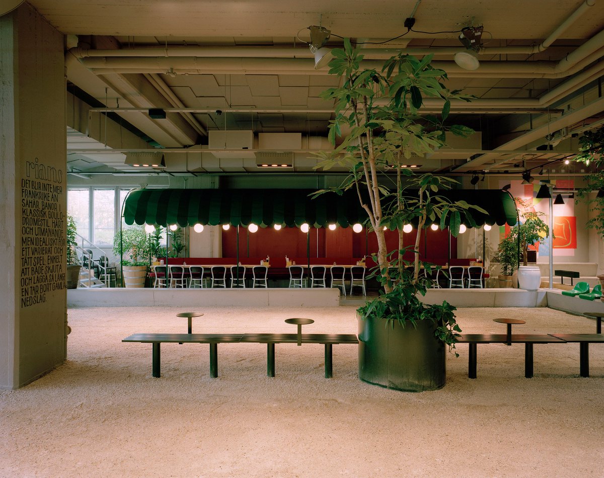Architecture studio #BornsteinLyckefors has designed a series of #restaurants in #Sweden and #Denmark that centre around a terrain for playing pétanque.

dezeen.com/2019/08/27/bou…