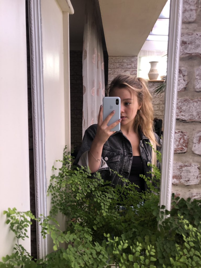 HEY ! Guess who is here ?! Sofya loveeee🙈💓 How r u doing? As I know, Im having a recovery time after the injury, so I haven’t seen my lovely Now United team for so long...😩 can’t wait to meet all of them and YOU! Also I wanna be contectedED with you and I decided to do a Q&amp;A