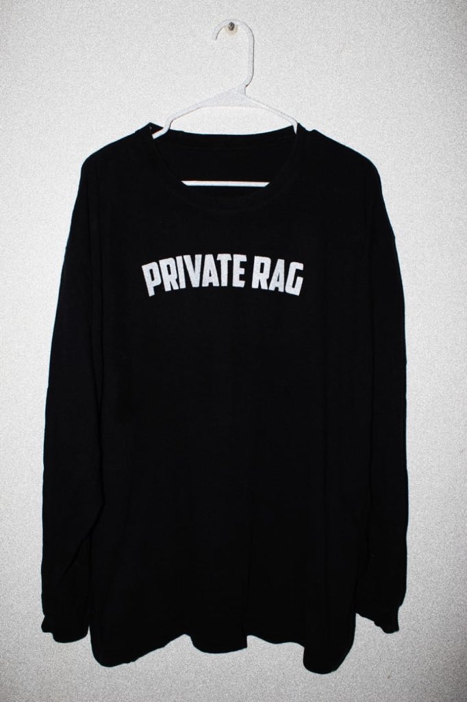 nariganja's tweet photo. Alguns dos modelos que fizemos ontem, tem mais alguns no feed do insta @privateragg da o confere lá e se curtiu chama nois pra adquirir a sua que logo logo vão estar disponíveis pra venda!!!! #PrivateRag https://t.co/RdjwhfuLkW