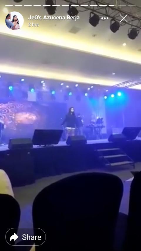 JMB_Luzon's tweet photo. Rehearsal..

#JonaSoquite
#AnneKulit
#concert https://t.co/uKCpWEp4Ff