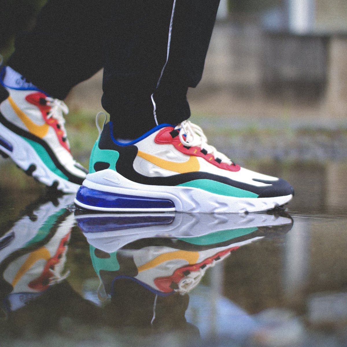 GH0STCVT's tweet image. #airmax270react
#reactelement