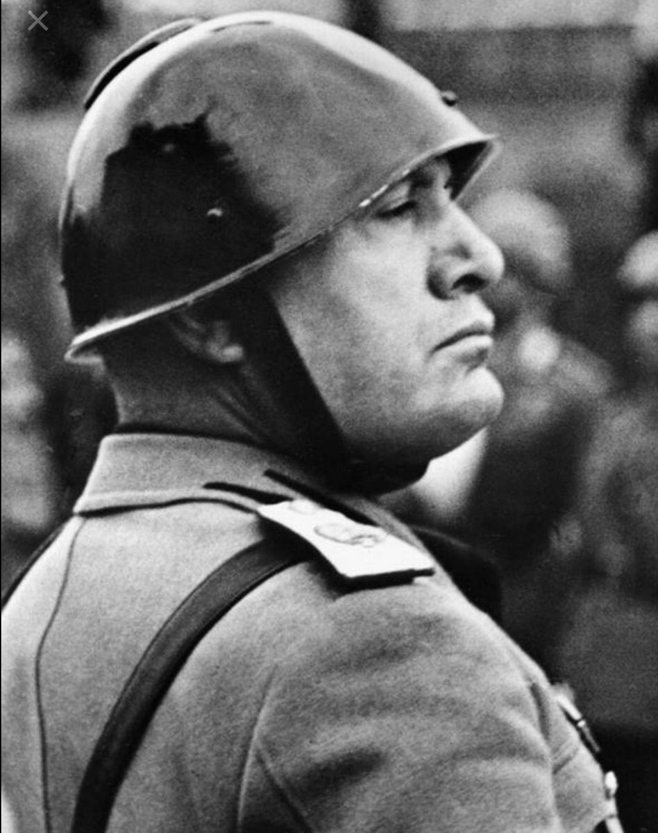 godfreykneller's tweet image. Yep and here's #BorisJohnson off duty, preparing for the riots!
#DefendDemocracy
#ProtestMap 🌍