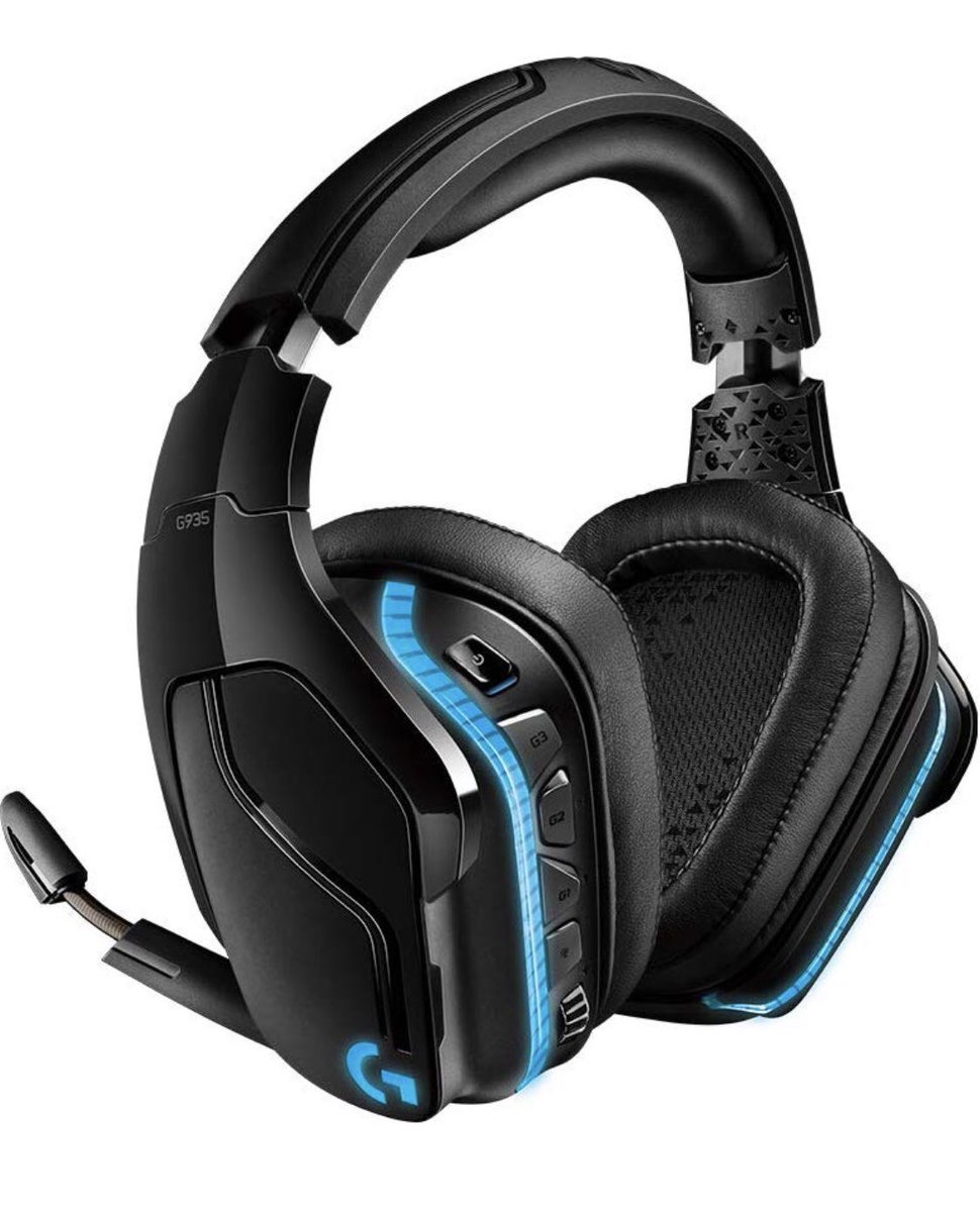 clan_prophet's tweet photo. Where my #Gamers at?! You guys want to hear your enemies fear? Check these out 😎
https://t.co/AV0bcADDUy
#Logitech #Esports #Gaming #Gamingsetups #MLG #Headset https://t.co/r9NNW2s1hj