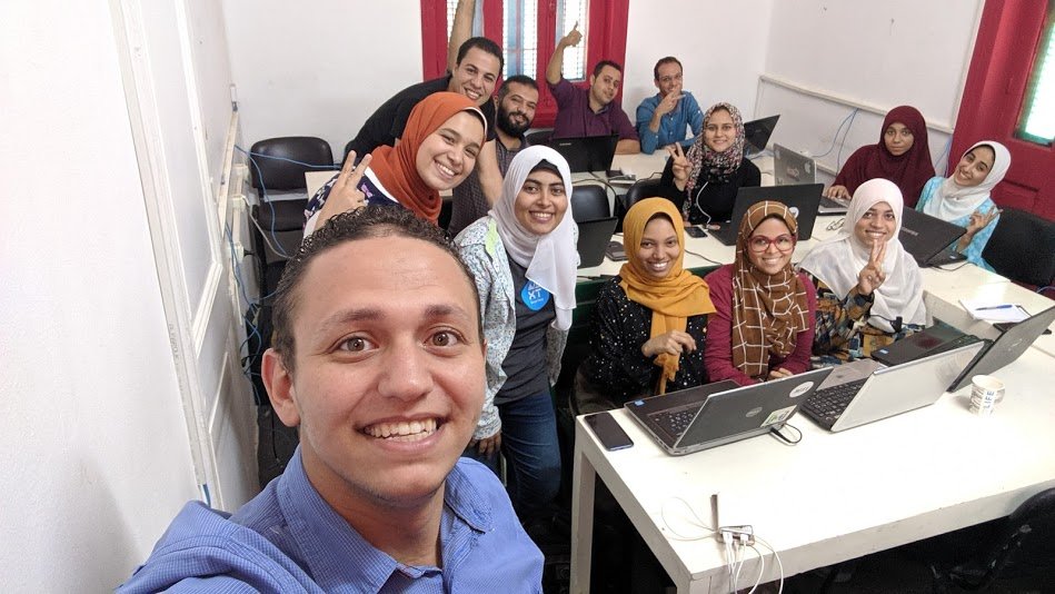 iayazedan's tweet photo. Goodbye Great Augst 👋
A lot of Study Jams in different cities 🥳
It's true, the person who does not Learn lacks many things and he does not realize💪
Thank you all.🌺
@abid_salim @hassaan_mahdy @qwiklabs @GCDCEgypt
#CloudStudyJam
#IOTStudyJam
#EgyptMENAStudyJam
#StudyJamMENA https://t.co/xab8Fo3Ocy