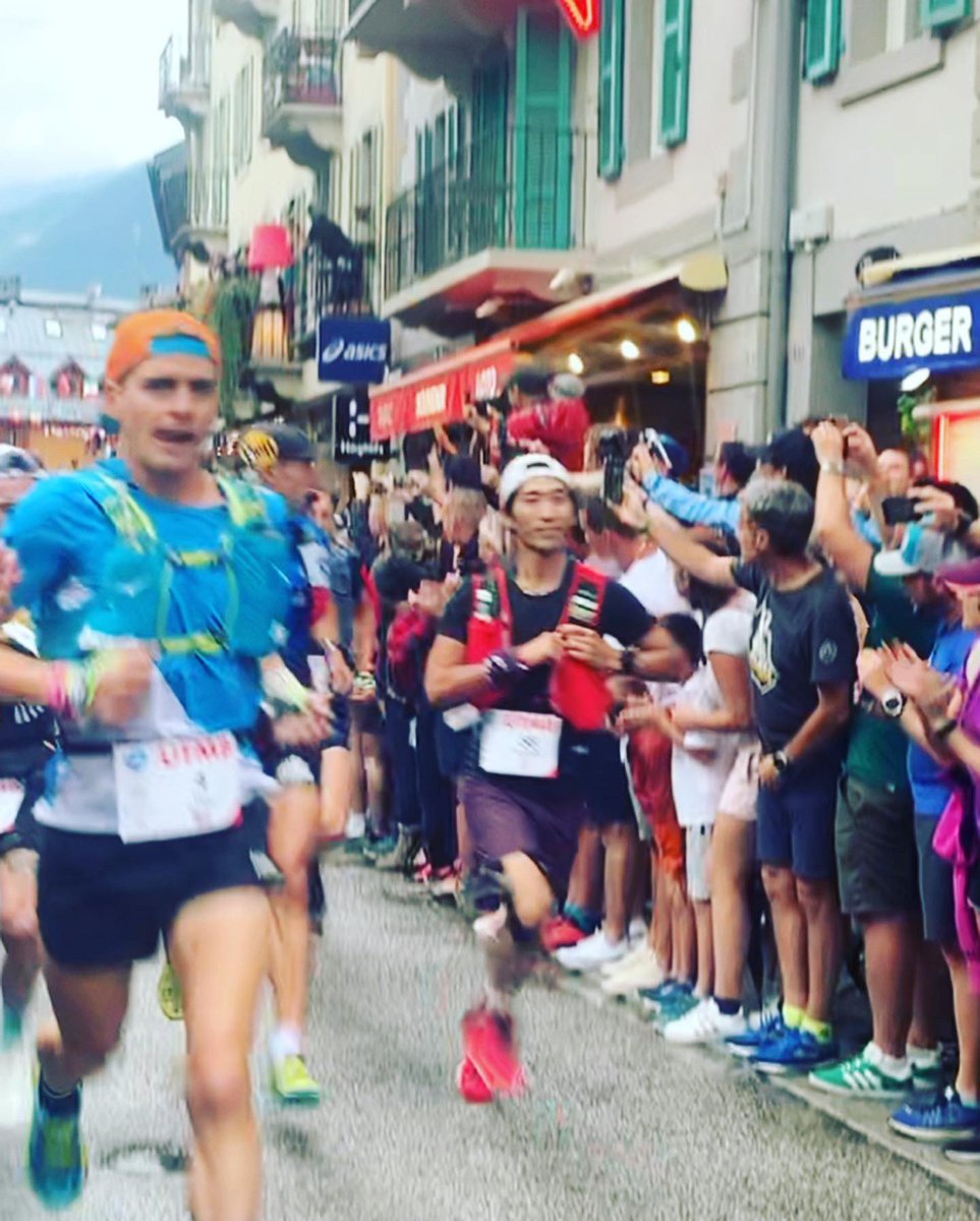 jenscotney's tweet image. And so @marcusscotney is off on his @UTMBMontBlanc adventure... I have to wait until the early hours until I first see him at Courmayeur 🇮🇹 ‘Go back to bed and chill’ he said... 🤔 like I can do that while he’s running the biggest race of the year! 🤷🏼‍♀️😂 #UTMB