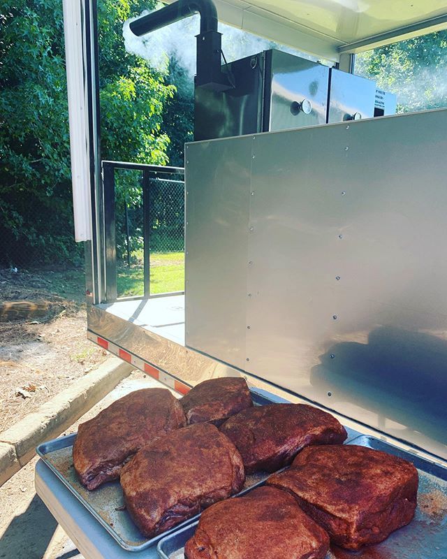 Ohh my, I like Pig Butts and I cannot lie! The PorkU smoker is running strong! Cooking Labor Day Butts all weekend long!

Did someone say Labor Day Sale!? Starting today through next Friday go to our website getporku.com and enter promo code … ift.tt/2PrsyWj