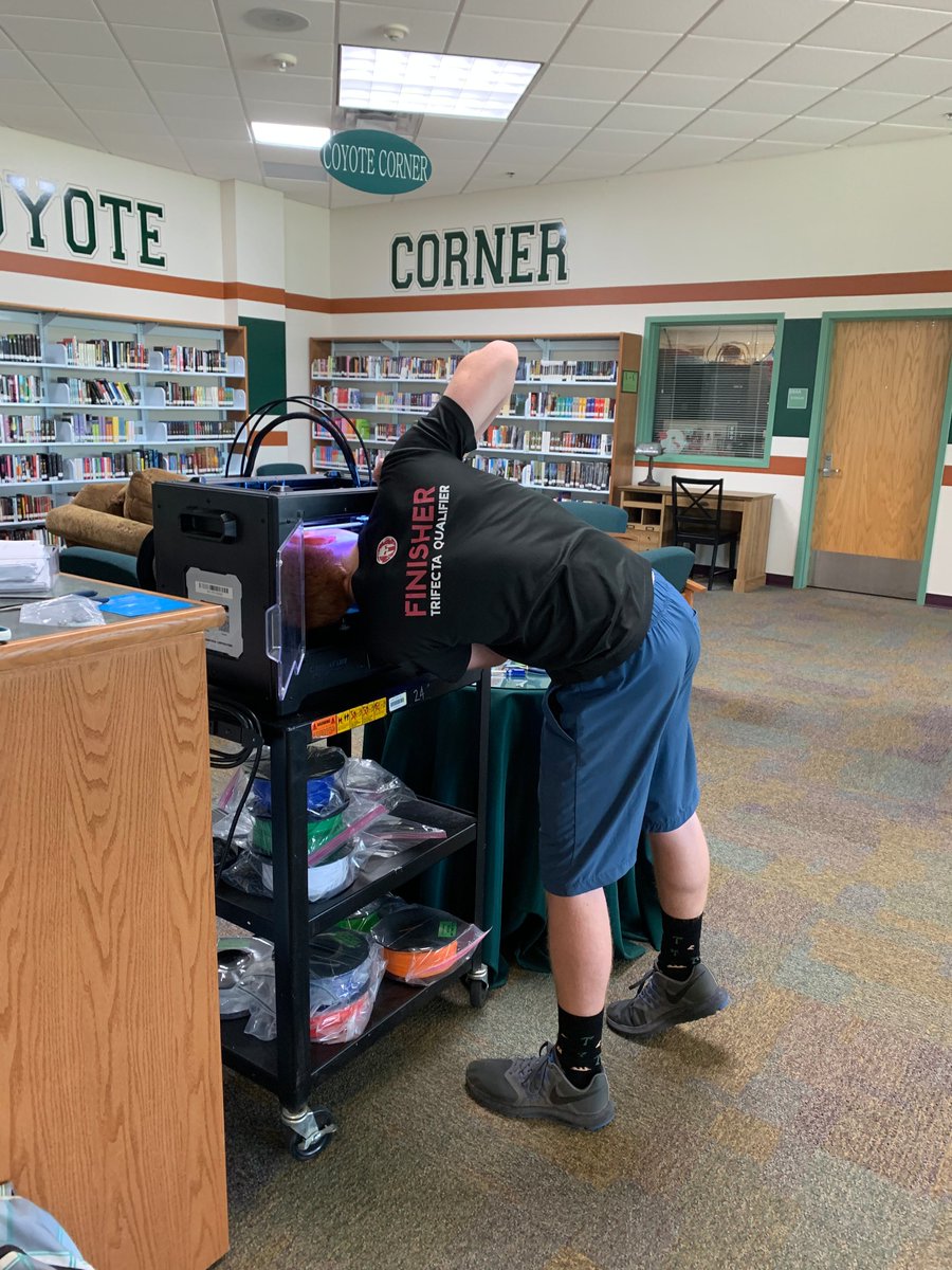 CampoLibrary's tweet photo. Student technician intern, Jayce, is really getting into his job!
#3Dprinterproblems
#Hefixedit! https://t.co/rTnVuykVNM