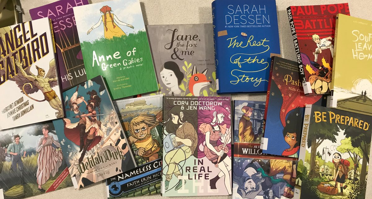 LcMths's tweet photo. What's the best way to start a new school year? New books!!!! 📚💕#ocsbfirstday @MotherTeresaHS https://t.co/zYsJC8zKiI