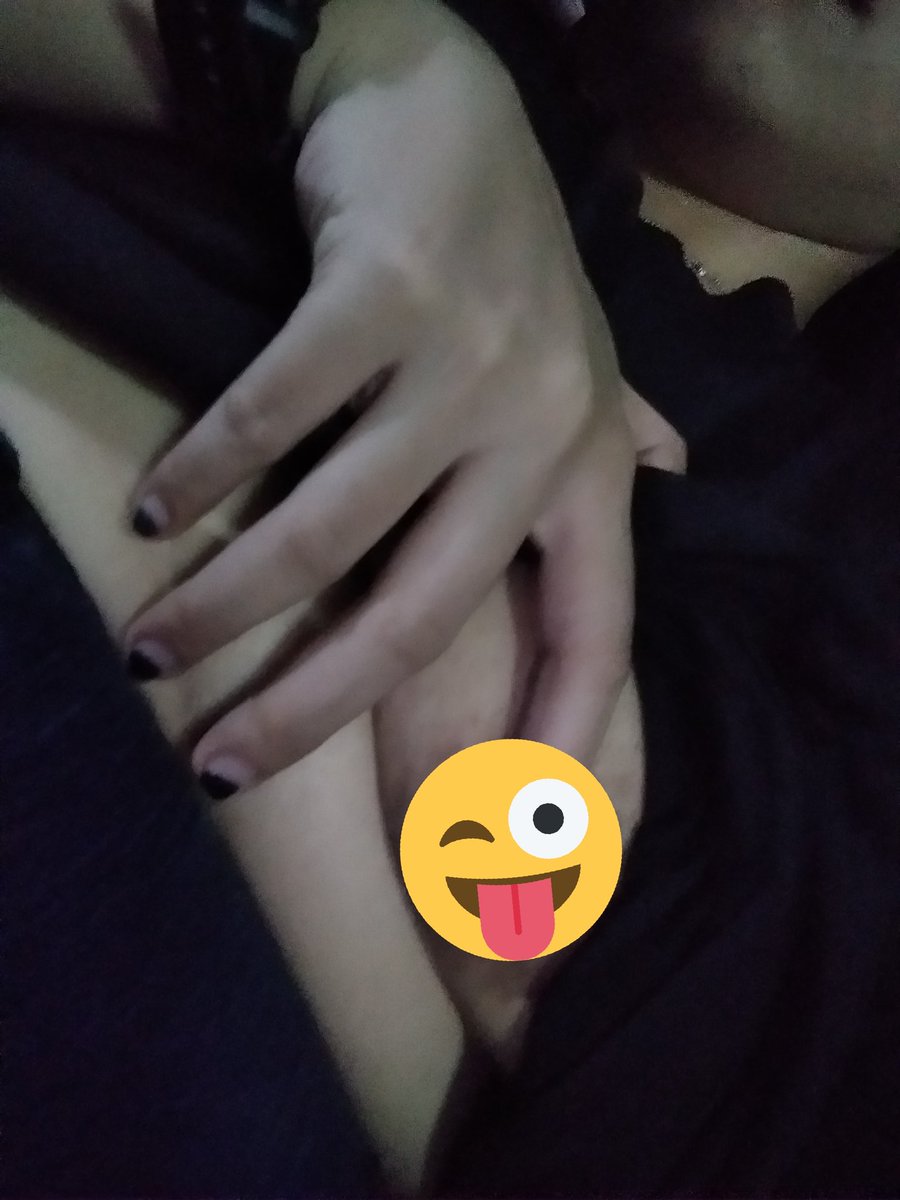 tawweza's tweet photo. ฝนตกหนาวๆ กอดหน่อย หนาวนม
#อ้วนขี้เย็ด #อ้วนขี้เงี่ยน https://t.co/VJvHYoLI49