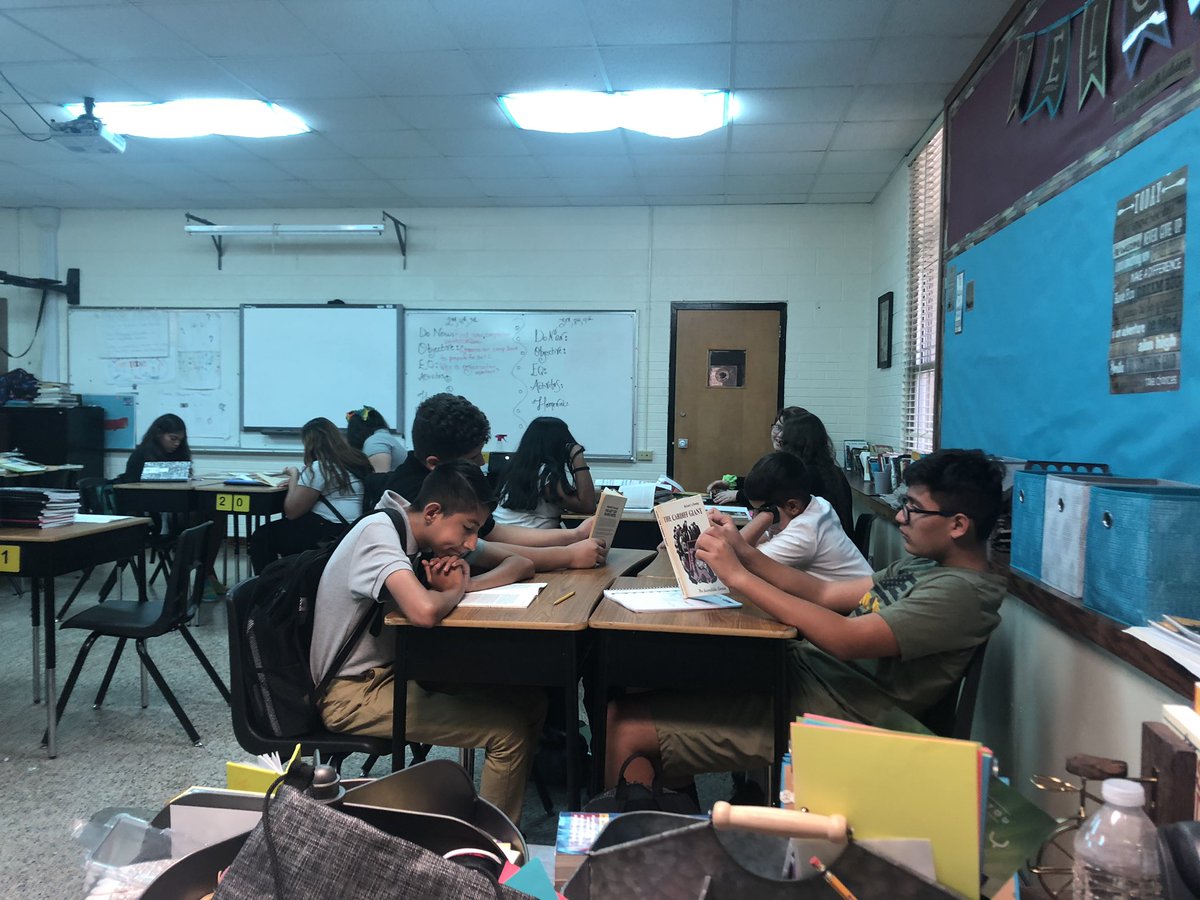 MrsRimerELA's tweet photo. Love seeing beautiful Sustained Silent Reading of Self-Selected Texts! #energeticallyempowered #lovemyjob @wilsonyoungms #8thgraderocks #readersareleaders https://t.co/EYVDXhV8Ua