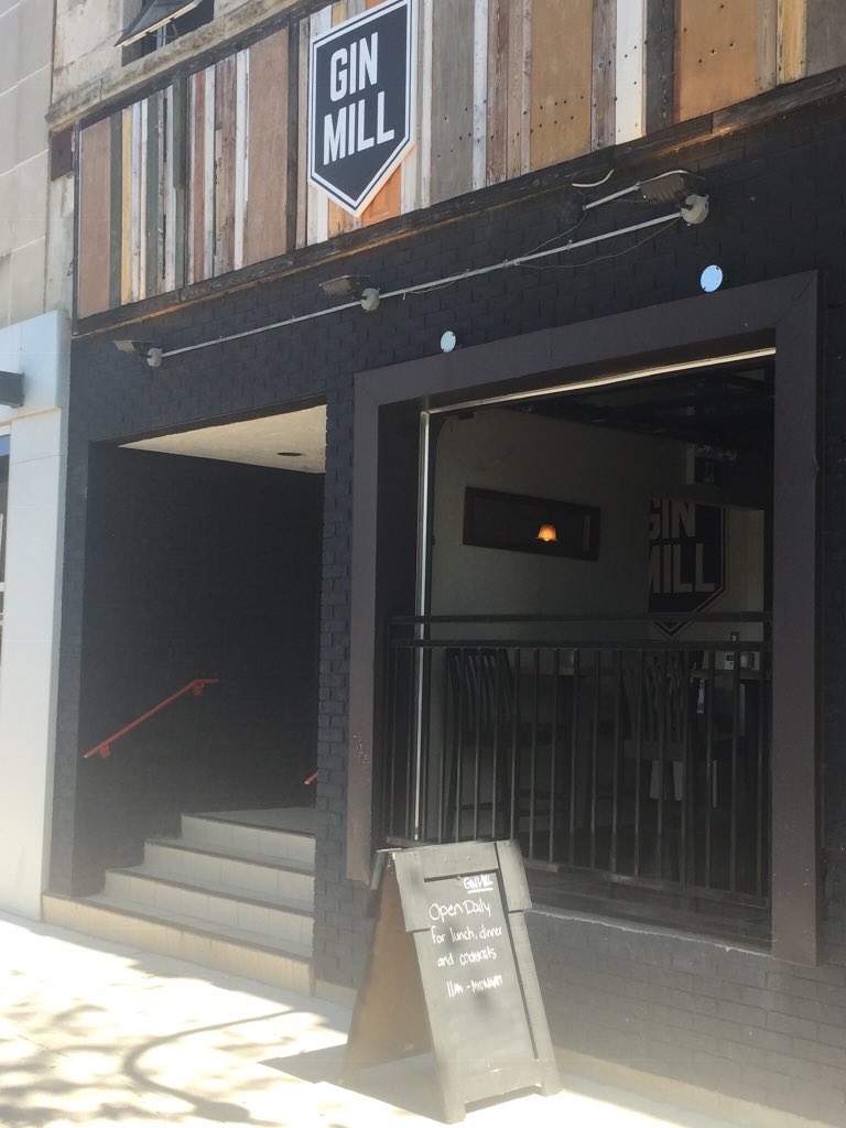 519Direct's tweet photo. Meet @519Direct’s newest member, The Rennie Bros, owners of Gin Mill Guelph in @DowntownGuelph. Great food, local craft beers & cocktails. Also a (hush, hush) #speakeasy every Thurs-Sat night. Drop in, say “Hi” and grab yourself a drink!
#ginmill #519direct #directcoops #guelph https://t.co/aIemiQjnSb
