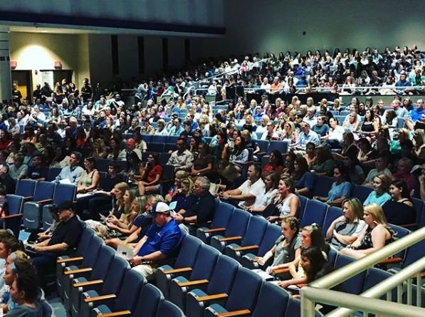 Class of 2023! Amazing night last night -- looking forward to seeing you again on Tuesday during Lunch and Learn for our class meeting! #shawnee2023