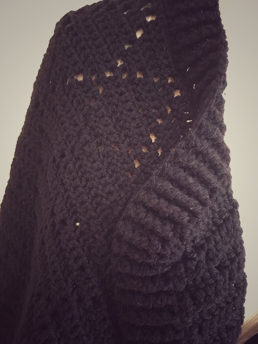 um_MariaSully's tweet photo. My Precious Cardigan designed byKaterina
I made mine longer and also added a ribbing for the collar, around the edge and for the cuffs as well.  

Pattern found at https://t.co/y86ZmZdhW3

#winterready #crochet #handmade
@byKaterinaCrochet https://t.co/8ba7A6HqiE