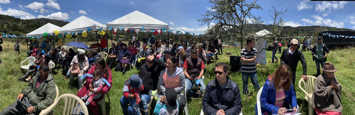 AlcaldChapinero's tweet photo. 📝🗣 Desarrollada la actividad de evaluación y discusión de la Política Pública de Ruralidad se lleva a cabo una socialización general de los hallazgos más importantes de cada grupo. https://t.co/3kSQSM0Og6