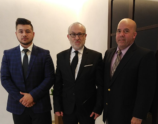Blackbulle_'s tweet photo. Zurich (Switzerland): Blackbull Equities Presents Truck Depot to Investors and Financiers in Europe (05/17/2019)
#blackbullequities #blackbull #equities #HYBSE #IBO #raisingcapital #capital #listing #stockexchange #stocks #shares #investment #assets #wealth #truckdepot #trucks https://t.co/3GsOIPLsS5
