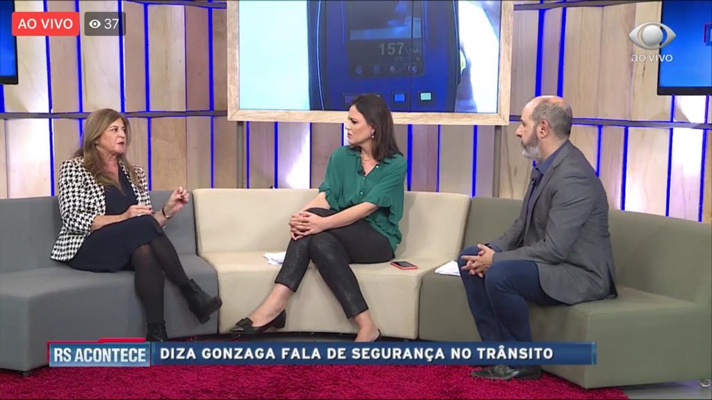 dizagonzaga's tweet photo. No #RSAcontece da @bandrs                                          #BoraSalvarVidas            
#DetranRs  @DetranRSoficial https://t.co/G10sSkDXk6