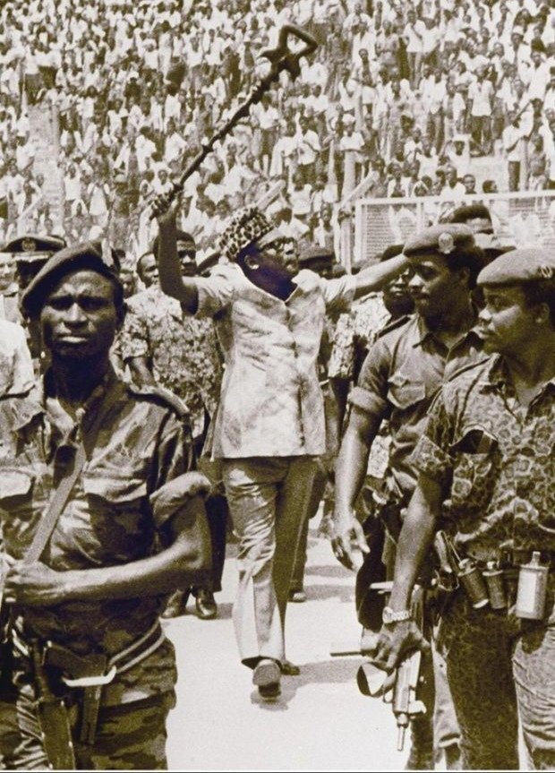 SedibeTours's tweet photo. Joseph Désir Mobutu Kuku kwendu Wazambanga Macheral du Zaïre. Il debatisa le Congo/Zaïre
2eme Président de la RDC/Zaïre
De 1965 -1997 https://t.co/9yBbaka5pi