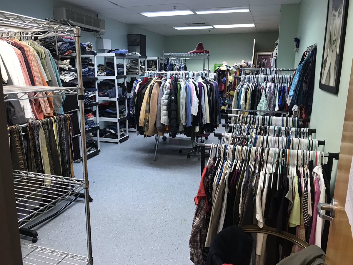 SSUProvost's tweet photo. This is the “after” photo. Alas, I didn’t have the foresight to snap a “before” picture, but let’s just say that our awesome team did a GREAT job tidying up and organizing the @NorthShoreAGLY boutique. #SSUService @FYSuccess @SalemStateCCE @SSUAcademics https://t.co/dILtJ0Idu0