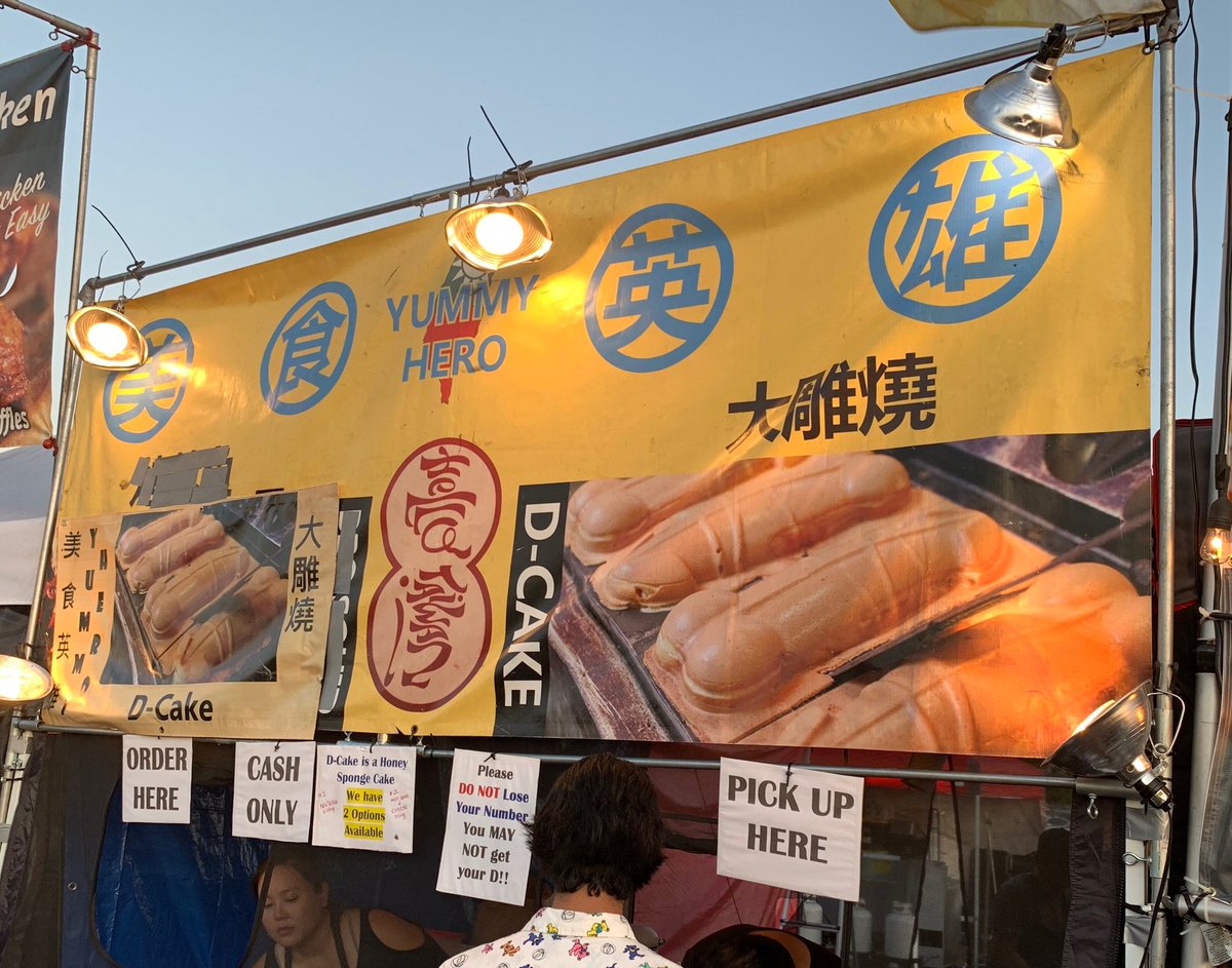 synergy20's tweet photo. A lot of fun, unique and interesting foods found at the @ocnightmarket! #foodies #foodie #ocfair #costamesa #ocnightmarket #funfoods #crazyfood #cornbar #yummyhero #unicorncorn @LOBSTERDAMUS @nitrolado https://t.co/6BaUxoCRLj