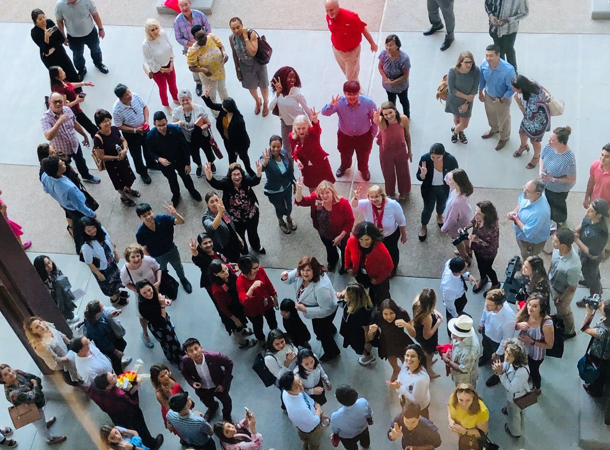 uh_con's tweet photo. #UHCON welcomes families and friends of the inaugural Traditional BSN cohort at the fall 2019 Hands of Caring ceremony held this year at our shiny new facility @UHatKaty! #CougarRedFriday #Futurenurse #GoCoogs https://t.co/Y326af51u5